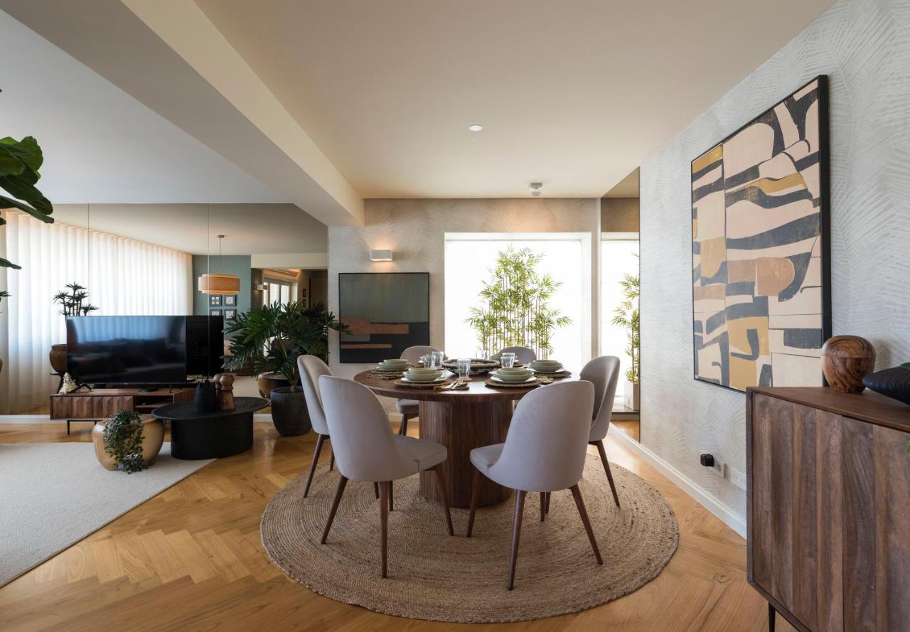 Emporium Deluxe 3Br Apartment W/ Private Parking By Lovelystay OOporto Exterior foto